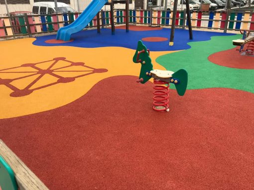 Instalación de Juegos y Suelo de Caucho (La) Rambla Córdoba